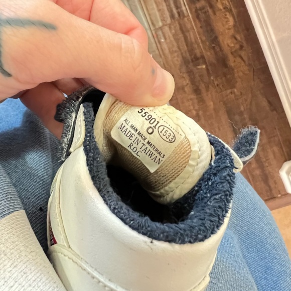 Vintage Baby Dyna Sneakers - Picture 8 of 8